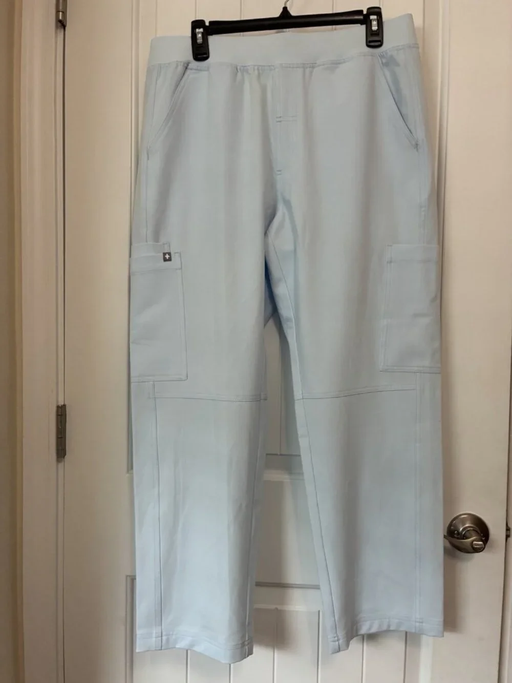 Figs Axim Cargo Scrub Pants In Pale Blue Size LS 34” x 27”